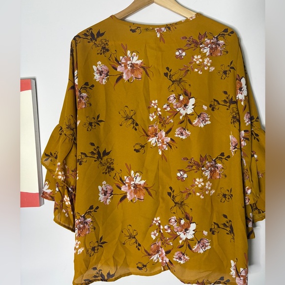 Cure XL Mustard Floral Blouse with Ruffle Sleeves - Picture 4 of 4
